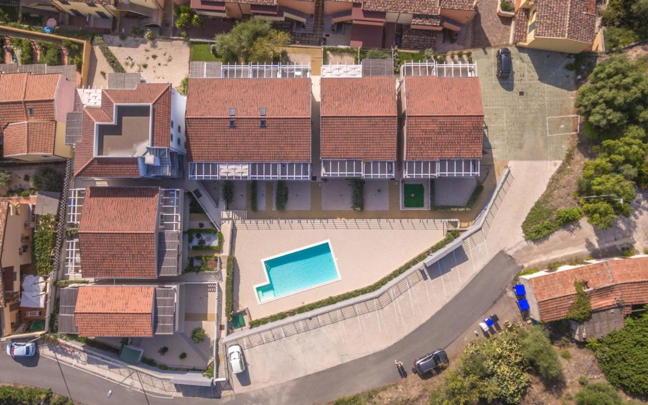 Villetta Morello Climatizzata Con Giardino Privato Viddalba Bagian luar foto