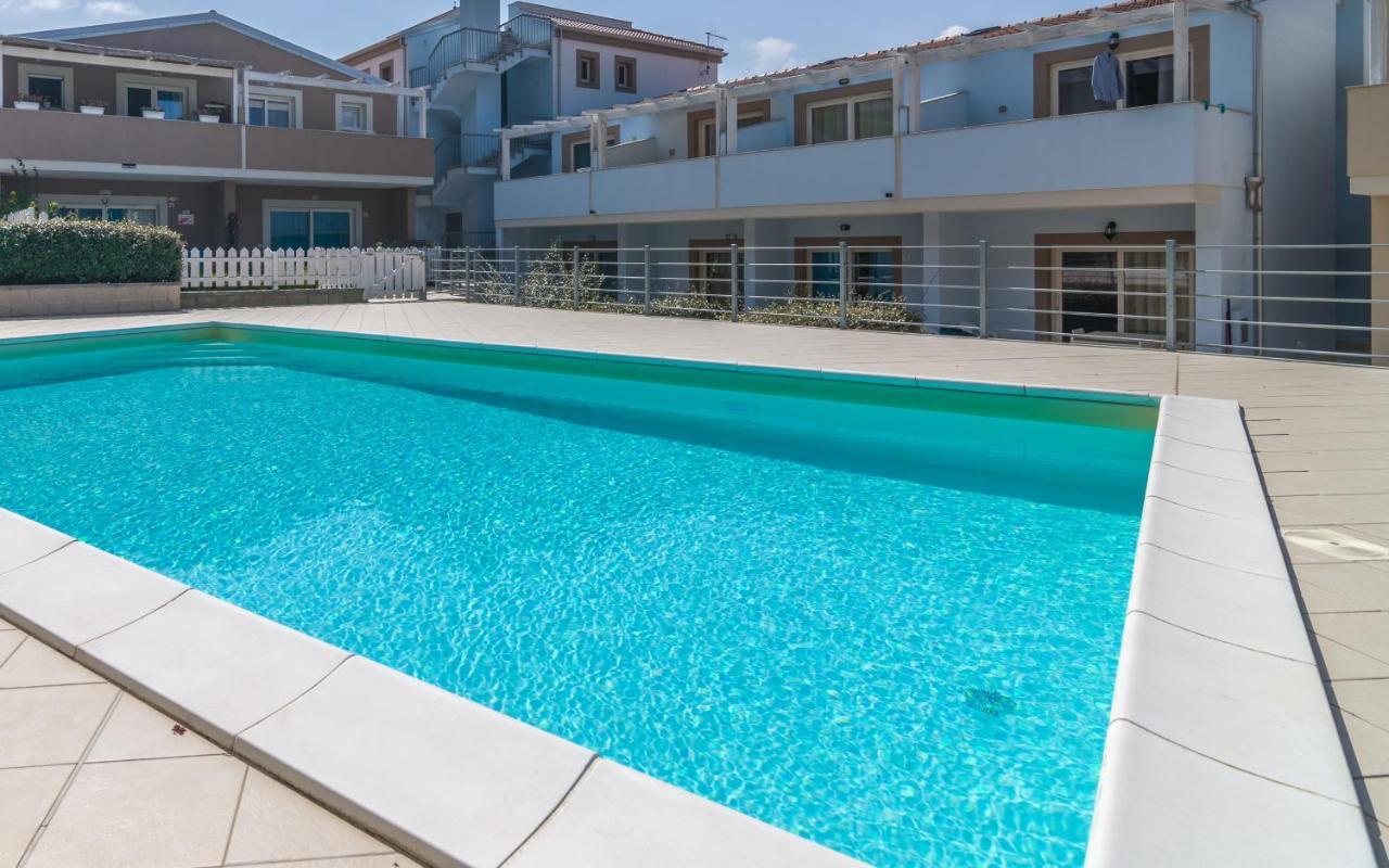 Villetta Morello Climatizzata Con Giardino Privato Viddalba Bagian luar foto